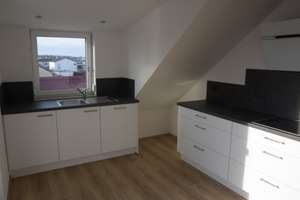 exclusive 4 Zimmer DG Wohnung  mit EBK  Dachterasse und Carport – Akazienstraße 24, 85049 West, Ingolstadt – Vorschaubild 6