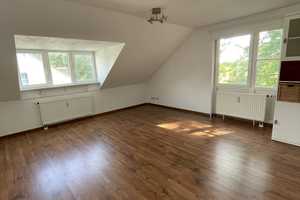 Helle 2-Zimmer-DG-Wohnung mit Balkon und Einbauküche in München-Riem – München – Vorschaubild 2