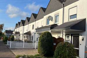 4-Zimmer Haus in Rheda-Wiedenbrück – Die vollständige Adresse der Immobilie erhältst du vom Anbieter., 33378 Rheda-Wiedenbrück – Vorschaubild 2