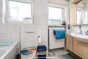 KINDHEITSTRAUM: Mehrfamilienhaus mit vier Einheiten in Stutensee-Büchig – Die vollständige Adresse der Immobilie erhältst du vom Anbieter., 76297 Stutensee – Vorschaubild 11