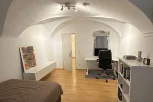 Schönes Altstadtobjekt - 2-Zimmer Wohnung in Regensburg – Die vollständige Adresse der Immobilie erhältst du vom Anbieter., 93047 Innenstadt, Regensburg – Vorschaubild 4