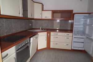 2 Zimmer Eibauküche und Balkon – Rößlerstraße 7, 9120 Chemnitz – Vorschaubild 1