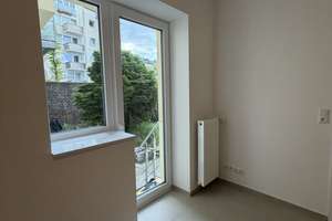 Kernsanierte 2,5-Zimmer-Gartenwohnung mit 150 m² Privatgarten in Düsseldorf-Oberbilk – Höhenstraße 78, 40227 Oberbilk, Düsseldorf – Vorschaubild 3
