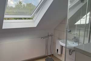 Charmante 1-Zimmer Dachgeschosswohnung, modernisiert, in Münster-Gremmendorf-West – Die vollständige Adresse der Immobilie erhältst du vom Anbieter., 48167 Gremmendorf-Ost, Münster – Vorschaubild 2