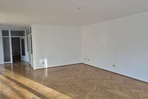 4,5-Zimmer-Wohnung in direkter Rheinlage – Die vollständige Adresse der Immobilie erhältst du vom Anbieter., 53117 Bonn-Castell, Bonn – Vorschaubild 2