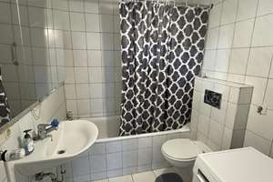Attraktive 3-Zimmer-Wohnung mit Balkon und Weitblick – gepflegt und gut vermietet – Die vollständige Adresse der Immobilie erhältst du vom Anbieter., 81243 Aubing-Süd, München – Vorschaubild 5