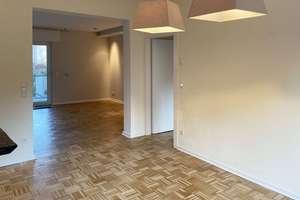 Bezugsfreie 4-Zimmer-Wohnung mit großem Garten und TG-Platz in begehrter Wohnlage - provisionsfrei! – Königsmarckstraße 19, 14193 Grunewald, Berlin – Vorschaubild 6