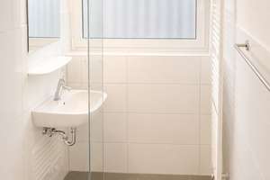 Modernes und möbliertes WG-Zimmer in direkter Uninähe – Echterdinger Straße 4, 70599 Plieningen (Ortsteil), Stuttgart – Vorschaubild 10