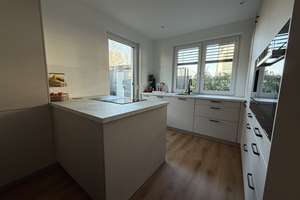 Modernes Familienhaus mit 206 m² Wohnfläche, Garten & Terrasse in familienfreundlicher Lage von Biel – Sommerstraße 40a, 33649 Brackwede, Bielefeld – Vorschaubild 2