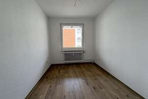 Renovierte 4-Zimmer-Wohnung in Bremerhaven – Körnerstraße 42, 27576 Lehe, Bremerhaven – Vorschaubild 7