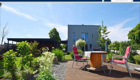 Bild von Design mit dem besonderen Wohlfühlfaktor – Aussergewöhnliche Doppelhaushälfte mit Dachterrasse