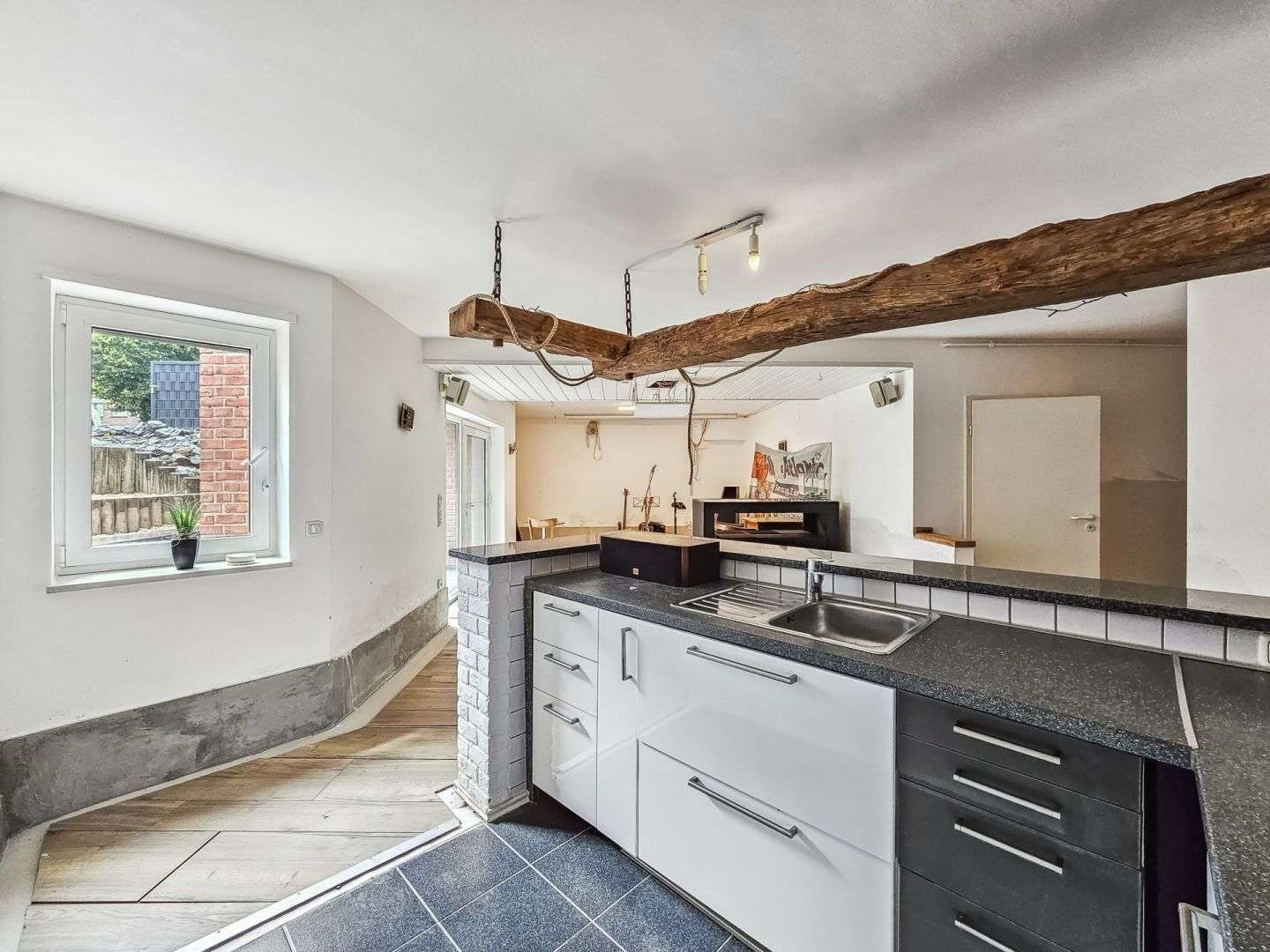 Immobilie in Gangelt - Gangelt - Freistehendes Einfamilienhaus mit Einliegerwohnung in begehrter Lage - Bild 4