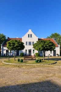 Ferienhaus am Schaalsee mit Terrasse, Garten und Stellplatz