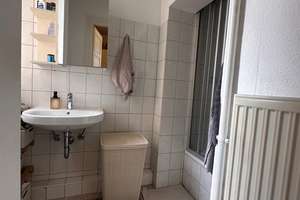 Ruhige 2 Zimmer Wohnung Küche, Bad, Balkon in Biebrich – Salizestr. 20, 65203 Biebrich, Wiesbaden – Vorschaubild 6