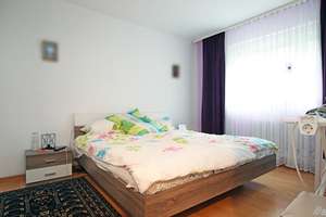 Viel Platz zum Wohlfühlen: 4-Zimmer-Wohnung mit Balkon und Tiefgaragenstellplatz in Farmsen-Berne – Die vollständige Adresse der Immobilie erhältst du vom Anbieter., 22159 Farmsen-Berne, Hamburg – Vorschaubild 3