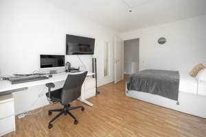 Wahre Rarität in Stuttgart - wunderschönes Einfamilienhaus mit viel Platz und parkähnlichem Garten – Die vollständige Adresse der Immobilie erhältst du vom Anbieter., 70437 Zuffenhausen-Im Raiser, Stuttgart – Vorschaubild 31