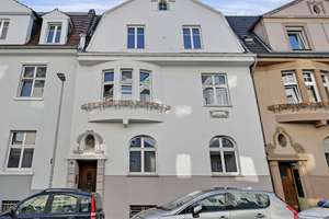 Jugendstil-Stadthaus mit Charakter:  Kernsaniertes Zwei- bzw. Dreifamilienhaus in Mönchengladbach