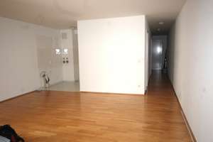 2-Zimmer-Wohnung mit Kochnische und Balkon in Düsseldorf-Unterbilk, Nähe Medienhafen – 40219 Unterbilk, Düsseldorf – Vorschaubild 3
