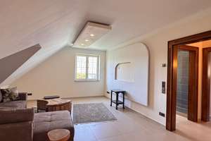 Bieterverfahren 🏡 „Klassische Villa in guter Lage“ – Die vollständige Adresse der Immobilie erhältst du vom Anbieter., 41239 Schmölderpark, Mönchengladbach – Vorschaubild 17