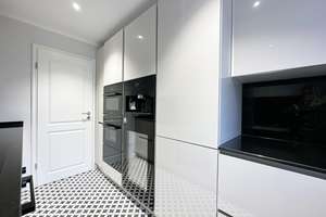 Erstbezug nach Sanierung – Hochwertige 3-Zimmer-Wohnung mit exklusiver Einbauküche