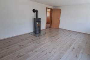 Renoviertes, freistehendes Einfamilienhaus mit Garage in Aalen-Wasseralfingen – Die vollständige Adresse der Immobilie erhältst du vom Anbieter., 73433 Wasseralfingen, Aalen – Vorschaubild 3