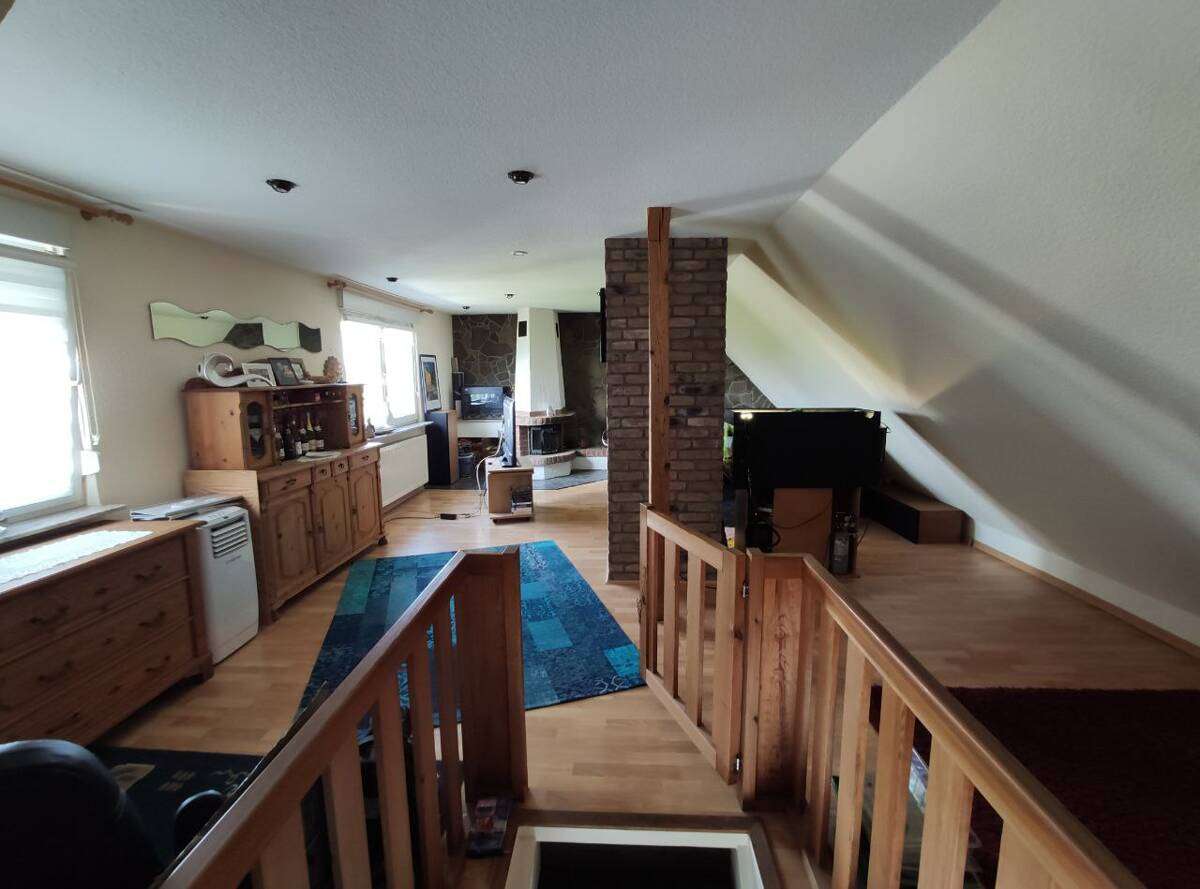 Immobilie in Radevormwald - ZFH in ruhiger Lage mit Carport und großem Grundstück - Bild 2