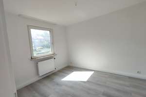 Renovierte 3 Zimmerwohnung im 1.OG in Gelsenkirchen-Schalke zu vermieten! – Tannenberg Straße 40, 45881 Schalke, Gelsenkirchen – Vorschaubild 7