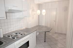 charmante 2-Zi.- Souterrainwohnung in Groß Flottbek – Lüdemannstraße 5, 22607 Groß Flottbek, Hamburg – Vorschaubild 2