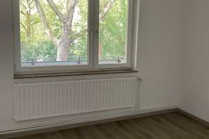 Sehr schöne 3 Zimmer Wohnung mit Balkon in Gelsenkirchen zu vermieten – Grimmstraße 26, 45883 Heßler, Gelsenkirchen – Vorschaubild 7