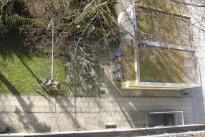 2,5-Zi.-Altbau-Whg. mit kl. Wohnküche im Hochparterre in München-Nymphenburg – 80639 Nymphenburg, München – Vorschaubild 2