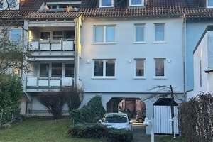 Großzügig, gut geschnittene, sehr gepflegte 4,5-Zi.ETW inkl. TG-Platz und EBK in saniertem 3-FH