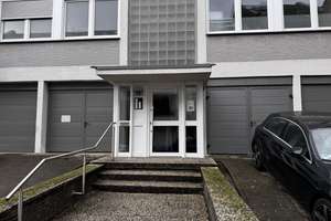 NACH SANIERUNG ERSTBEZUG WOHNUNG IN OBERKASSEL MIT BALKON UND EBK – Die vollständige Adresse der Immobilie erhältst du vom Anbieter., 40545 Oberkassel, Düsseldorf – Vorschaubild 4