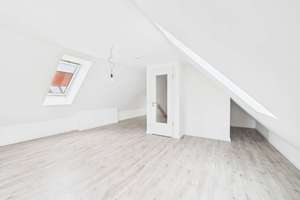 Sofort beziehbar! Maisonette-Wohnung mit großem Balkon – Die vollständige Adresse der Immobilie erhältst du vom Anbieter., 23570 Travemünde, Lübeck – Vorschaubild 11