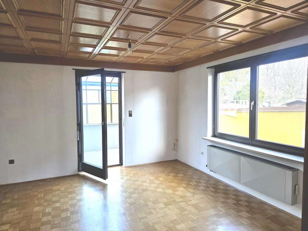 Immobilie in Dachau - Handwerker aufgepasst, großzügige Doppelhaushälfte mit Potential! - Bild 4