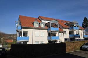 3 Zi.-ETW im DG/Dachspitz mit EBK, Balkon & TG – Die vollständige Adresse der Immobilie erhältst du vom Anbieter., 79400 Kandern – Vorschaubild 3
