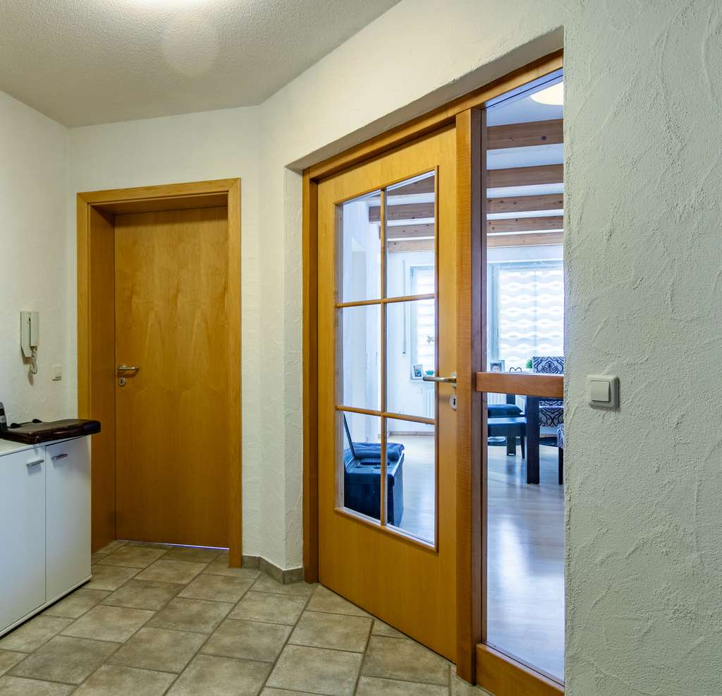 Immobilie in Altshausen - 4-Zi.-Gartenwohnung - Bild 2