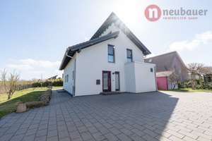 Modernes Einfamilienhaus mit Galerie, Wärmepumpe, Smart Home und großem Grundstück in ruhiger Lage – Die vollständige Adresse der Immobilie erhältst du vom Anbieter., 21449 Radbruch – Vorschaubild 2