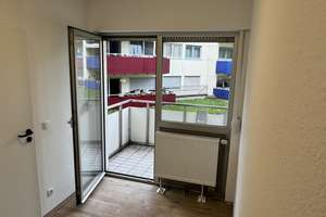  K-Olpenerstr119 UG ruhig Innenseite 2 Zi KÜ Bad saniert Balkon Keller ca 40m²dir.v.Eig.ERST LESEN!! – Olpener Straße 119, 51103 Höhenberg, Köln – Vorschaubild 5