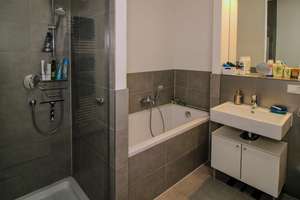 Property thumbnail 8