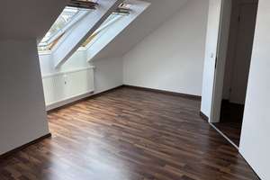 Suchst Du noch? - Super 2 Raum Wohnung mit Aufzug und Südbalkon zu vermieten – Stiftsstraße 5, 9130 Sonnenberg, Chemnitz – Vorschaubild 12
