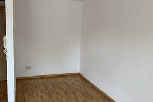 1-Zimmer-Wohnung in Studentenwohnanlage, EBK, Bad, Balkon, möbliert – Bayreuther Str. 47, 91052 Erlangen – Vorschaubild 4