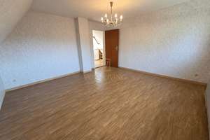 Sanierungsbedürftiges Haus in ruhiger Seitenstraße am Hang von Karben mit Traumgrundstück – Die vollständige Adresse der Immobilie erhältst du vom Anbieter., 61184 Karben – Vorschaubild 9