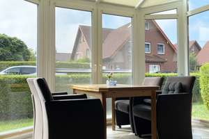Gemütliches Ferienhaus mit Kamin, moderner Gasheizung, Hohlraumdämmung und Glasfaseranschluss! – Die vollständige Adresse der Immobilie erhältst du vom Anbieter., 26434 Wangerland – Vorschaubild 2