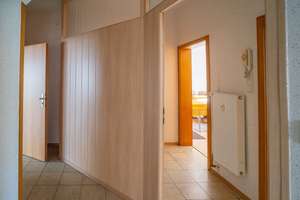 Viel Platz in zentraler Lage:
Wohn- und Geschäftshaus mit großem Nebengebäude – Die vollständige Adresse der Immobilie erhältst du vom Anbieter., 68794 Oberhausen-Rheinhausen – Vorschaubild 8