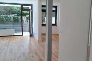Erstbezug nach Sanierung: 3-Zi / offene Küche / hell / mit großem Balkon – Volpinistr 74, 80638 München – Vorschaubild 1