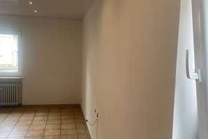 Haus mit 6 Zimmern in Wiesbaden-Kloppenheim – Kleine Oberstraße 2, 65207 Kloppenheim, Wiesbaden – Vorschaubild 5