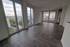 4-Zimmer-Maisonette-Wohnung, WG geeignet mit Dachterrasse.  – Maria-Montessori-Strasse 39, 81829 Messestadt Riem, München – Vorschaubild 1