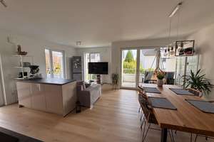 Lebendiges Wohnen: 3-Zimmer-Wohnung mit Balkon in Bielefeld-Jöllenbeck – Die vollständige Adresse der Immobilie erhältst du vom Anbieter., 33739 Jöllenbeck, Bielefeld – Vorschaubild 4