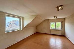 Doppelhaushälfte mit Garage in Löhne-Gohfeld – Die vollständige Adresse der Immobilie erhältst du vom Anbieter., 32584 Löhne – Vorschaubild 4