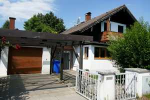 EFH mit großem Grundstück, - ein Traum für die Familie mit Kindern - – Mühldorf am Inn (Kreis) – Vorschaubild 1